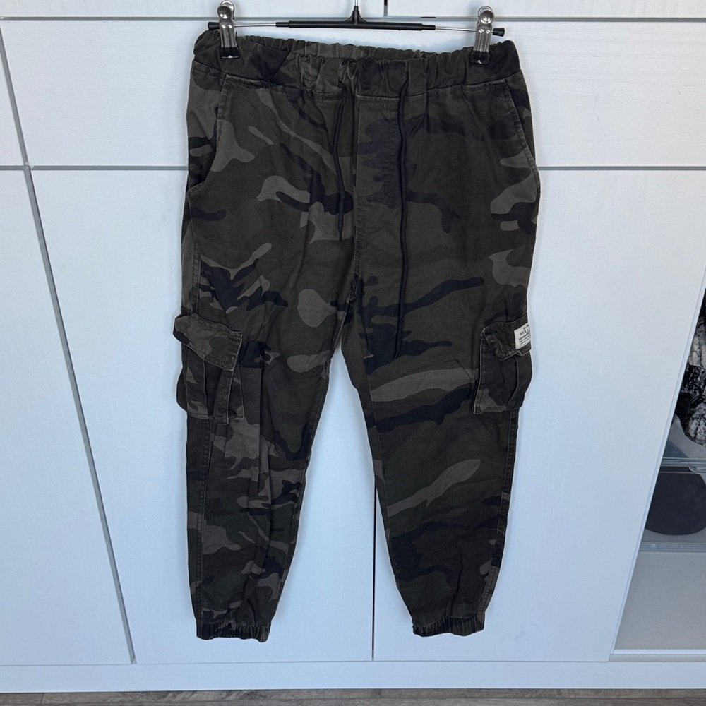 Women's Camouflage Cargo Pants
